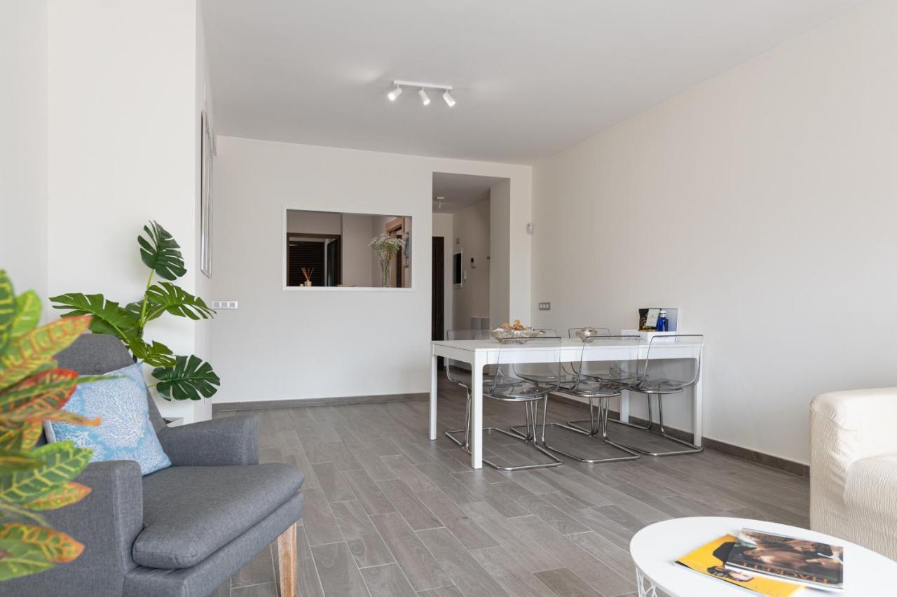 Homeforguest Flat With Large Terrace In Modern Residential Complex With Swimming Pool Caleta De Fuste Buitenkant foto